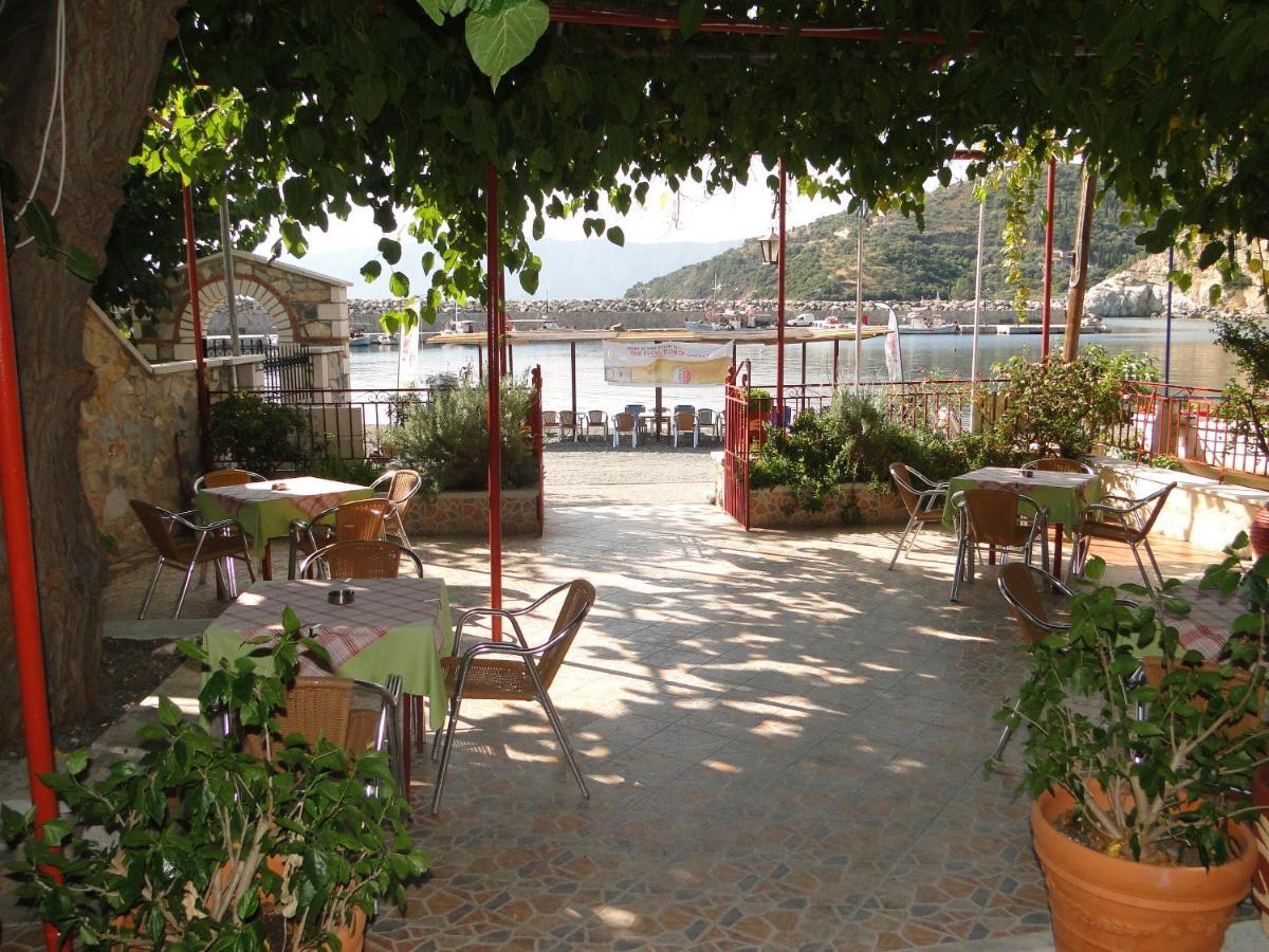 Porto Sabatiki Hotel Sampatiki Exterior foto